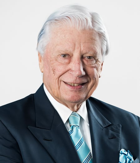 McKelvey_Bob_Headshot_1