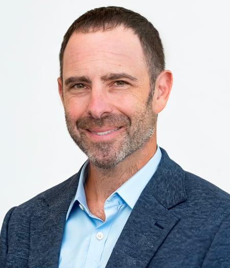 Stuart_Chris_Headshot_1